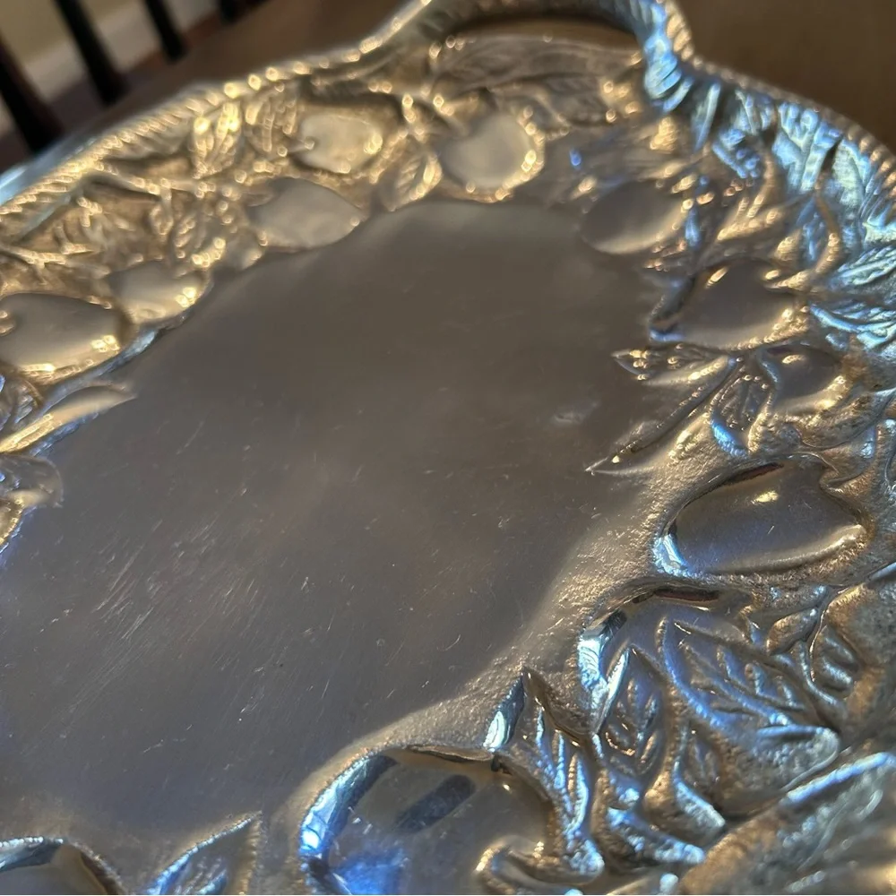 Vintage Arthur Court Double Handled Oval tray from the Apple Collection, 1989.